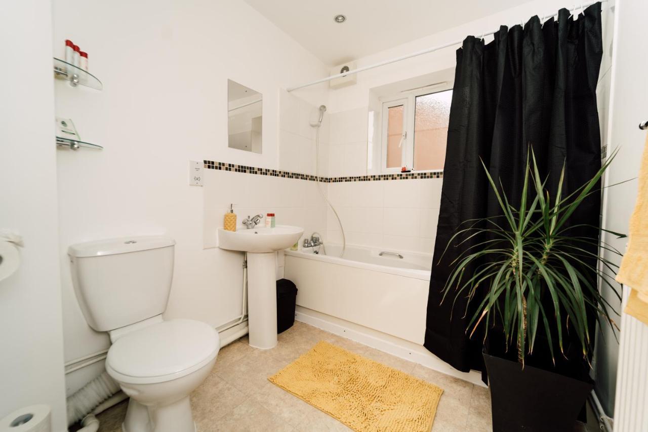 Contractor Stays I Long Stay Offer I Gated Parking I Wifi I Workspace I Pride Apartments Derby Extérieur photo